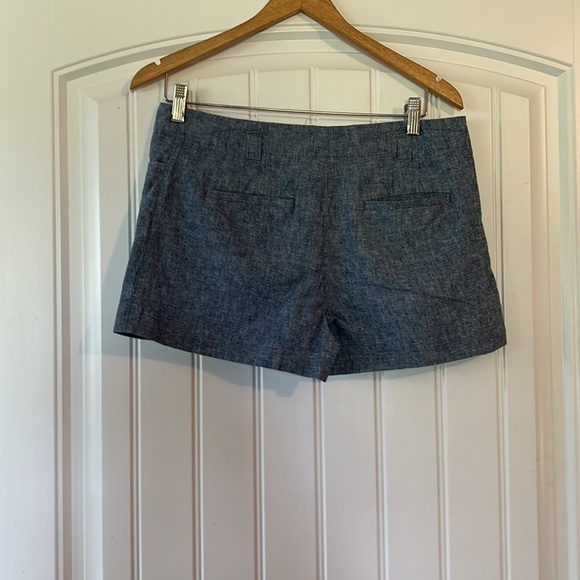 LOFT Linen Blend Shorts Size 4 - Picture 2 of 4